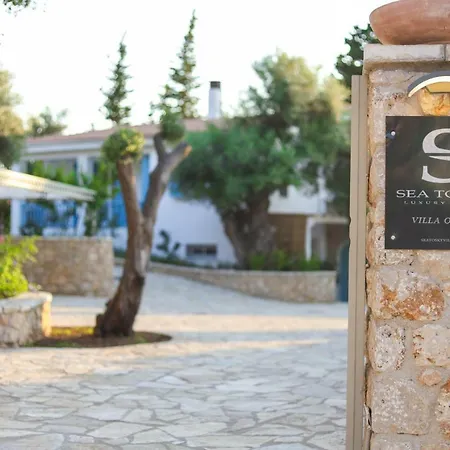 Villa Orama: Sea To Sky Villas